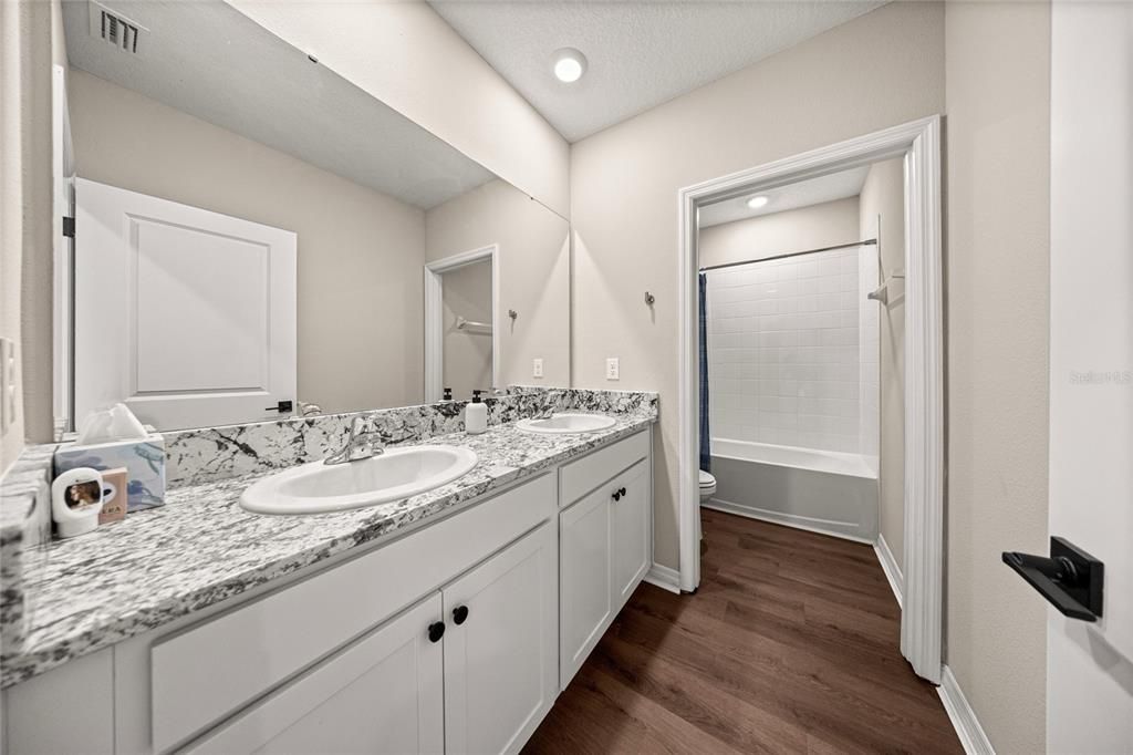 For Sale: $475,000 (4 beds, 3 baths, 3345 Square Feet)