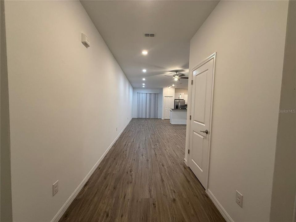 В аренду: $2,250 (3 спален, 2 ванн, 1666 Квадратных фут)