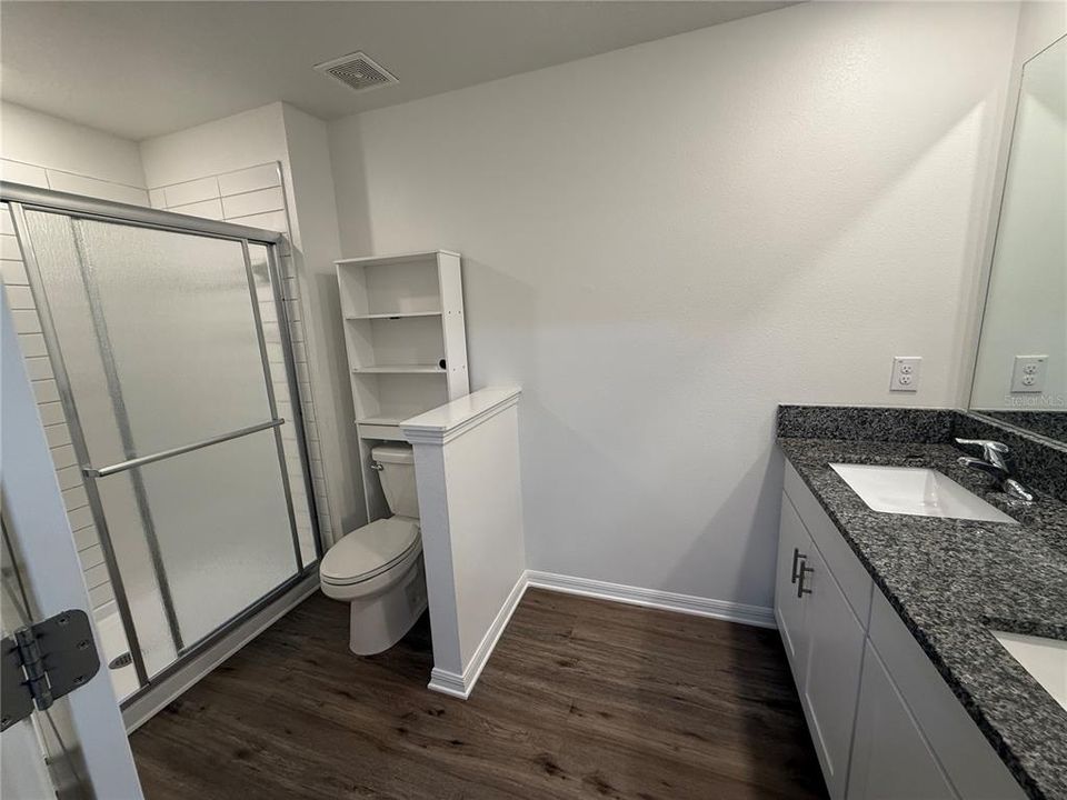 В аренду: $2,250 (3 спален, 2 ванн, 1666 Квадратных фут)