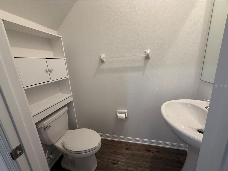 В аренду: $2,250 (3 спален, 2 ванн, 1666 Квадратных фут)