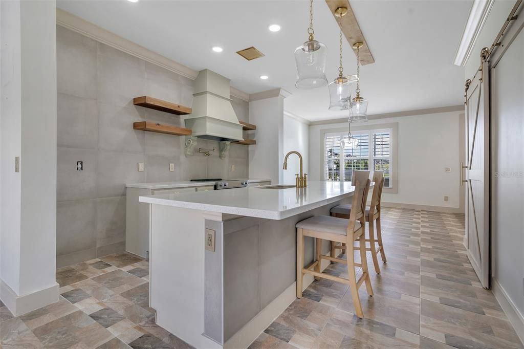 待售: $423,000 (3 贝兹, 2 浴室, 1588 平方英尺)