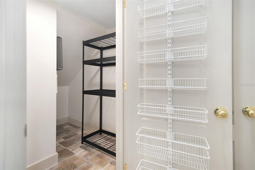 待售: $423,000 (3 贝兹, 2 浴室, 1588 平方英尺)