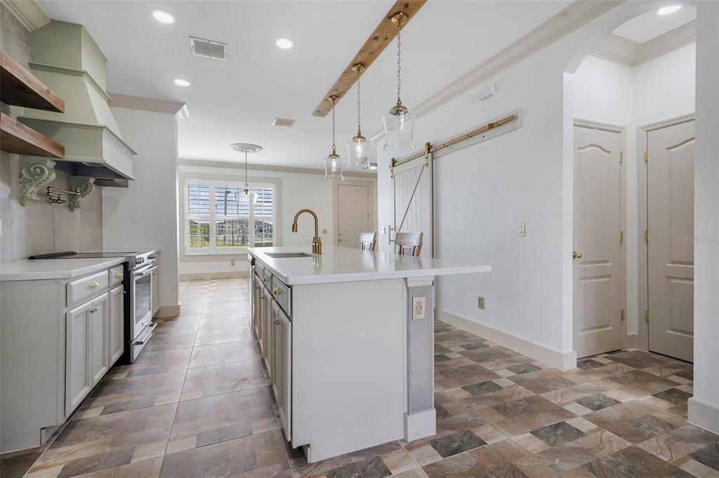 待售: $423,000 (3 贝兹, 2 浴室, 1588 平方英尺)