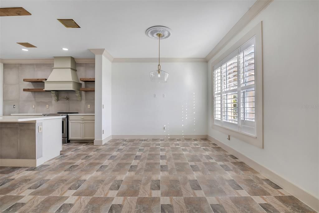 待售: $423,000 (3 贝兹, 2 浴室, 1588 平方英尺)