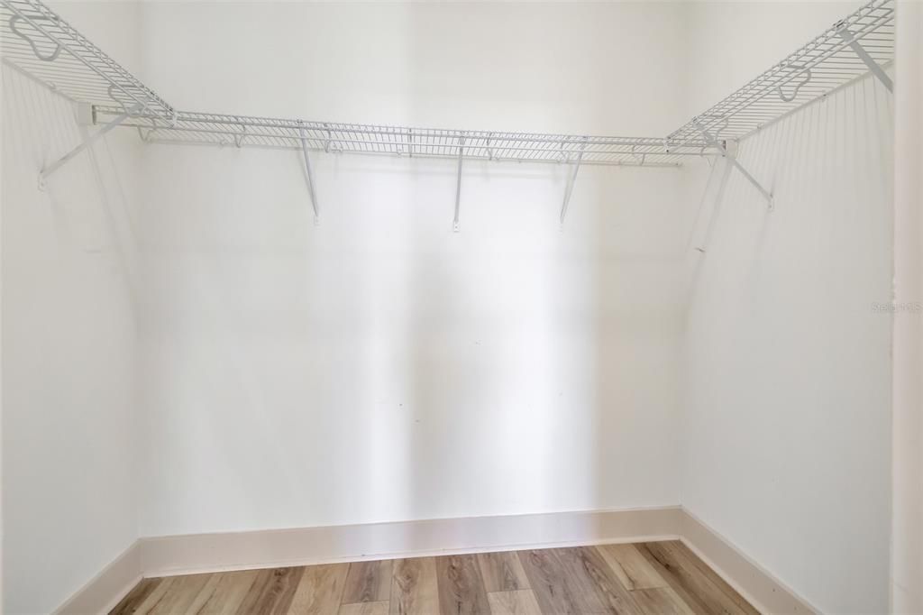 待售: $423,000 (3 贝兹, 2 浴室, 1588 平方英尺)