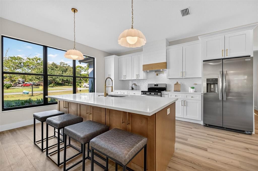 Active With Contract: $499,000 (3 beds, 2 baths, 1802 Square Feet)