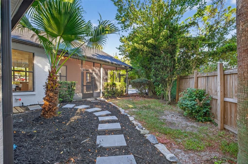 Active With Contract: $499,000 (3 beds, 2 baths, 1802 Square Feet)