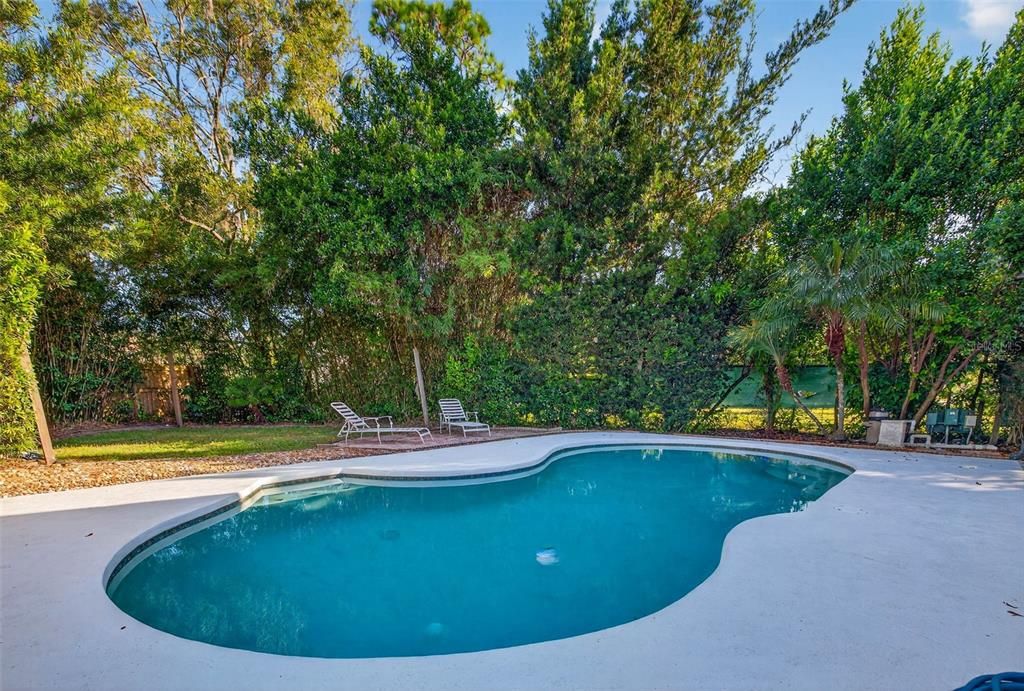 Active With Contract: $499,000 (3 beds, 2 baths, 1802 Square Feet)