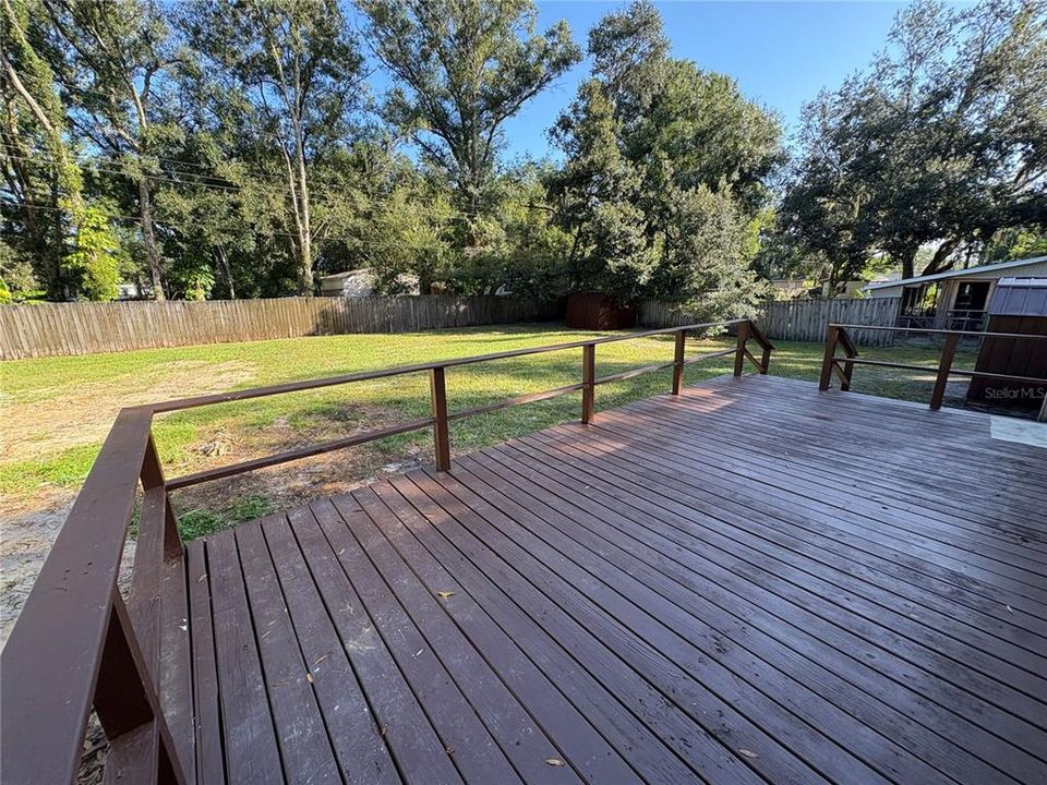 Active With Contract: $209,900 (3 beds, 2 baths, 1248 Square Feet)