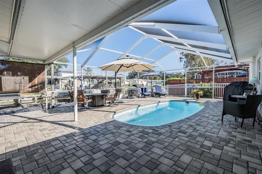 For Sale: $455,000 (3 beds, 2 baths, 1315 Square Feet)