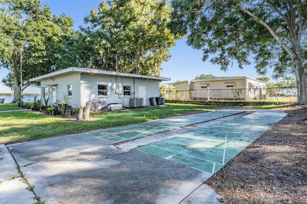 For Sale: $455,000 (3 beds, 2 baths, 1315 Square Feet)