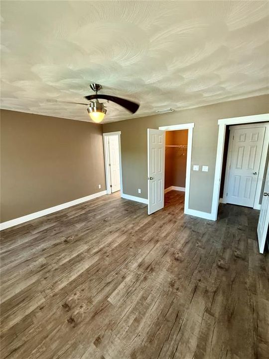 待售: $314,900 (2 贝兹, 2 浴室, 1592 平方英尺)