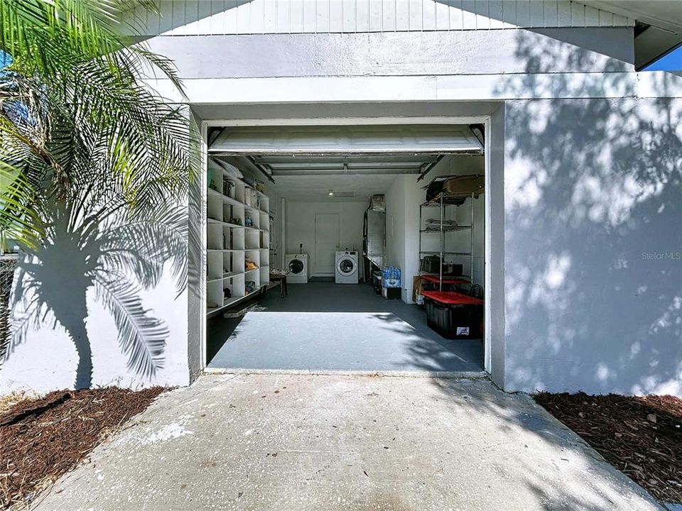 For Sale: $324,900 (4 beds, 2 baths, 1162 Square Feet)