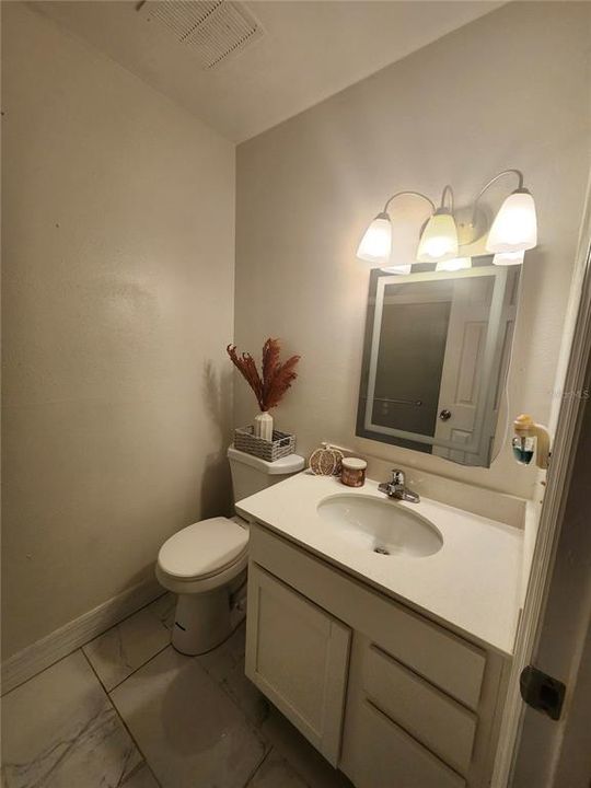 For Sale: $324,900 (4 beds, 2 baths, 1162 Square Feet)