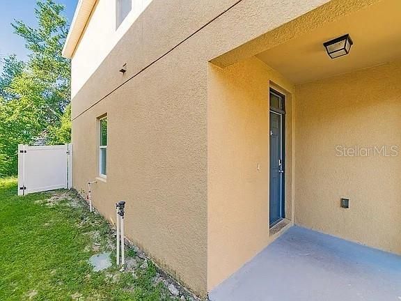 待售: $385,000 (4 贝兹, 2 浴室, 2086 平方英尺)