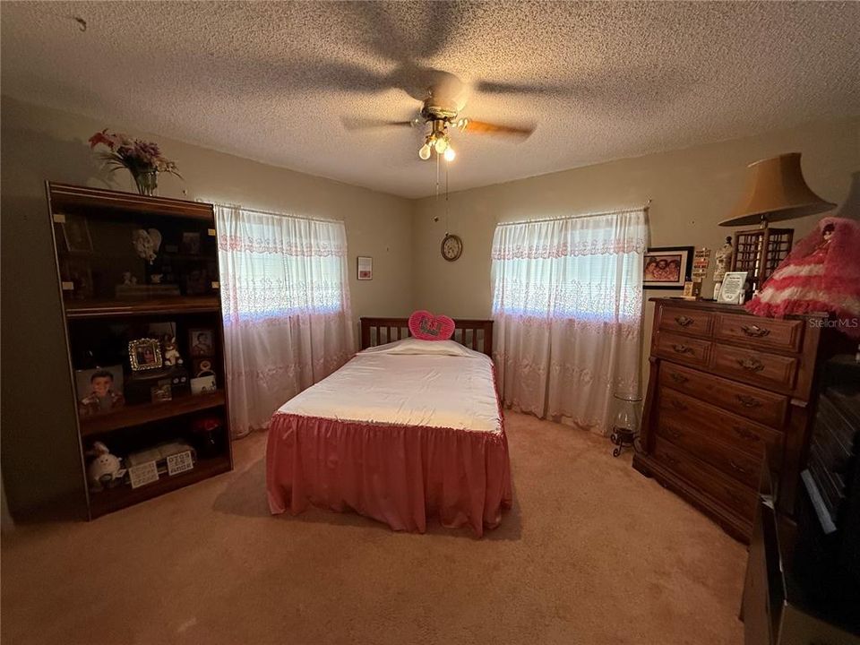 待售: $217,000 (3 贝兹, 2 浴室, 1526 平方英尺)