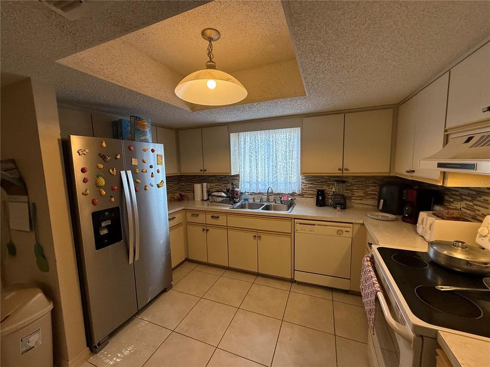 待售: $217,000 (3 贝兹, 2 浴室, 1526 平方英尺)