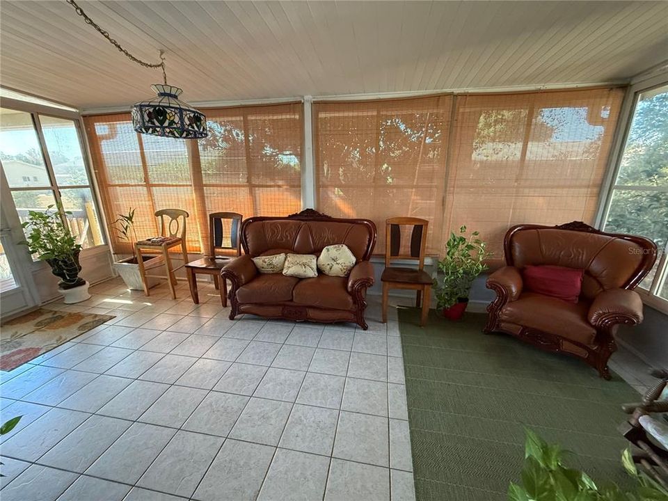 待售: $217,000 (3 贝兹, 2 浴室, 1526 平方英尺)