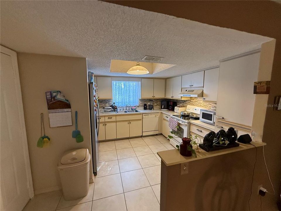 待售: $217,000 (3 贝兹, 2 浴室, 1526 平方英尺)