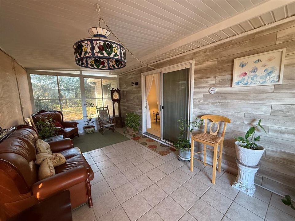 待售: $217,000 (3 贝兹, 2 浴室, 1526 平方英尺)