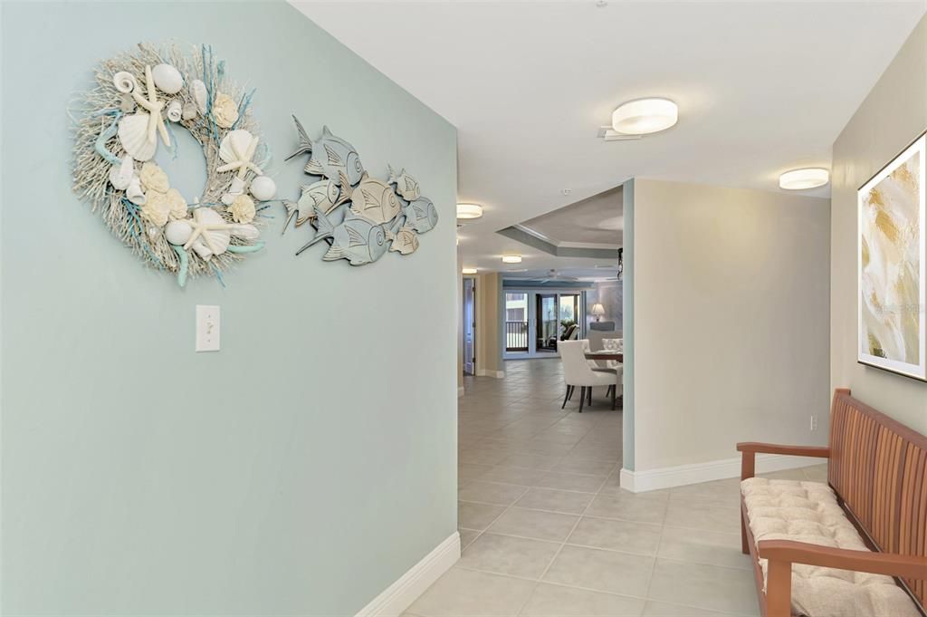 Active With Contract: $1,399,000 (3 beds, 2 baths, 2639 Square Feet)