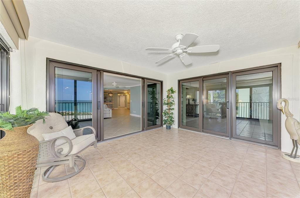 Active With Contract: $1,399,000 (3 beds, 2 baths, 2639 Square Feet)