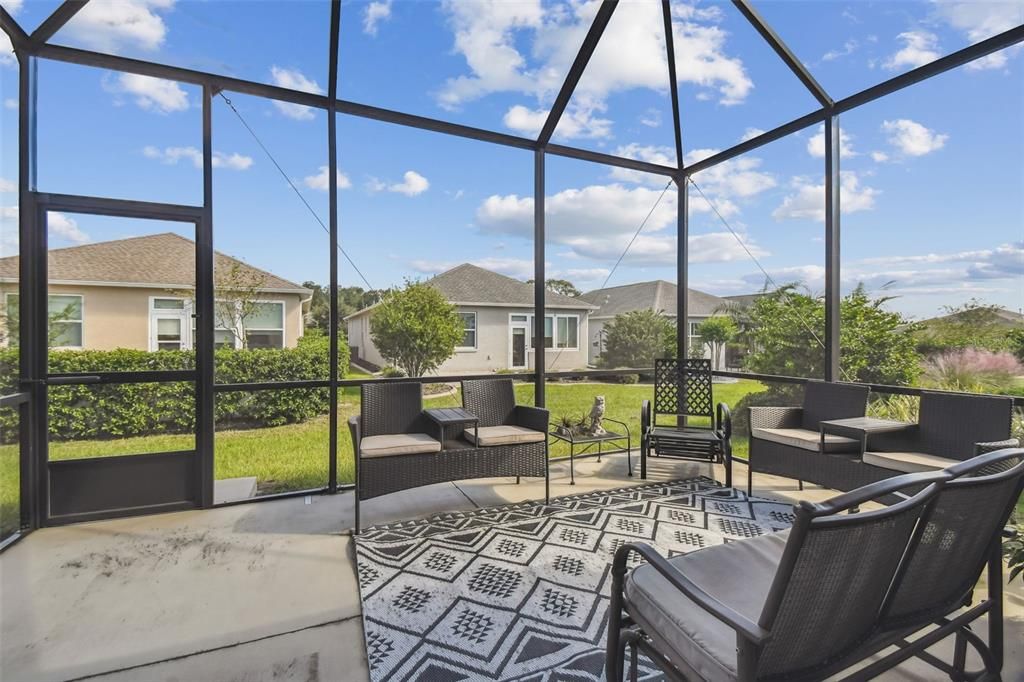 For Sale: $284,000 (2 beds, 2 baths, 1344 Square Feet)