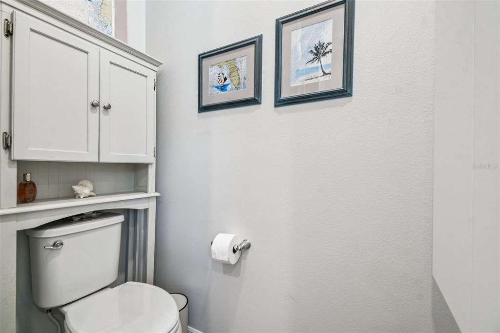 For Sale: $284,000 (2 beds, 2 baths, 1344 Square Feet)