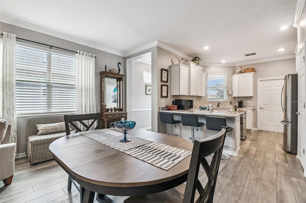 For Sale: $284,000 (2 beds, 2 baths, 1344 Square Feet)