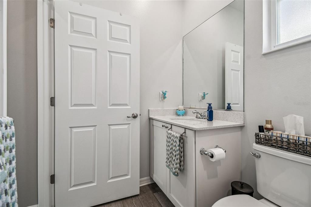 For Sale: $284,000 (2 beds, 2 baths, 1344 Square Feet)