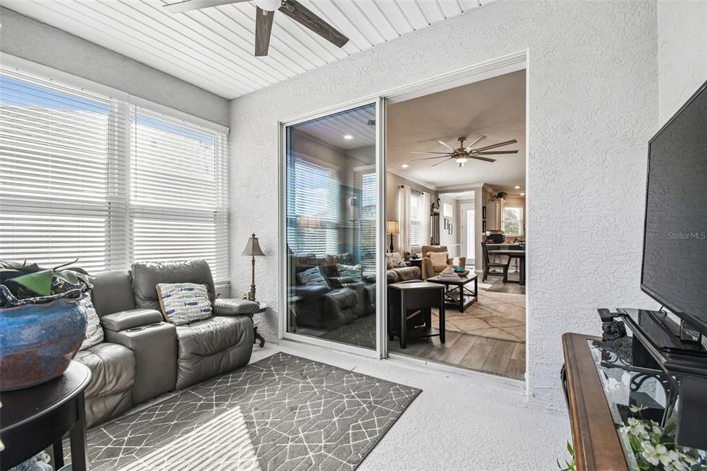 For Sale: $284,000 (2 beds, 2 baths, 1344 Square Feet)