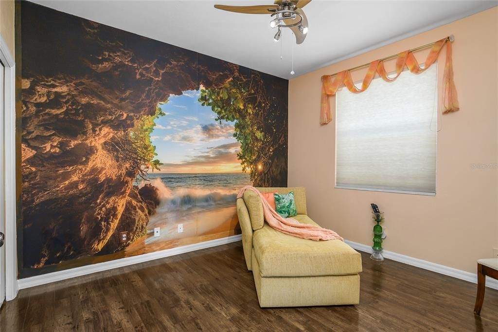 Active With Contract: $549,000 (6 beds, 4 baths, 3178 Square Feet)