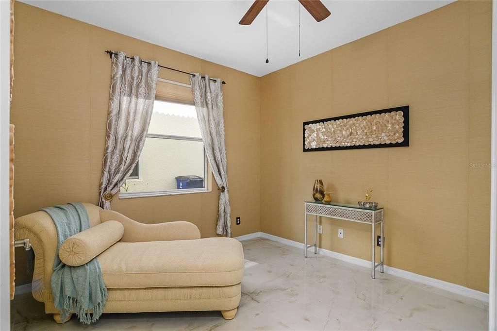 Active With Contract: $549,000 (6 beds, 4 baths, 3178 Square Feet)