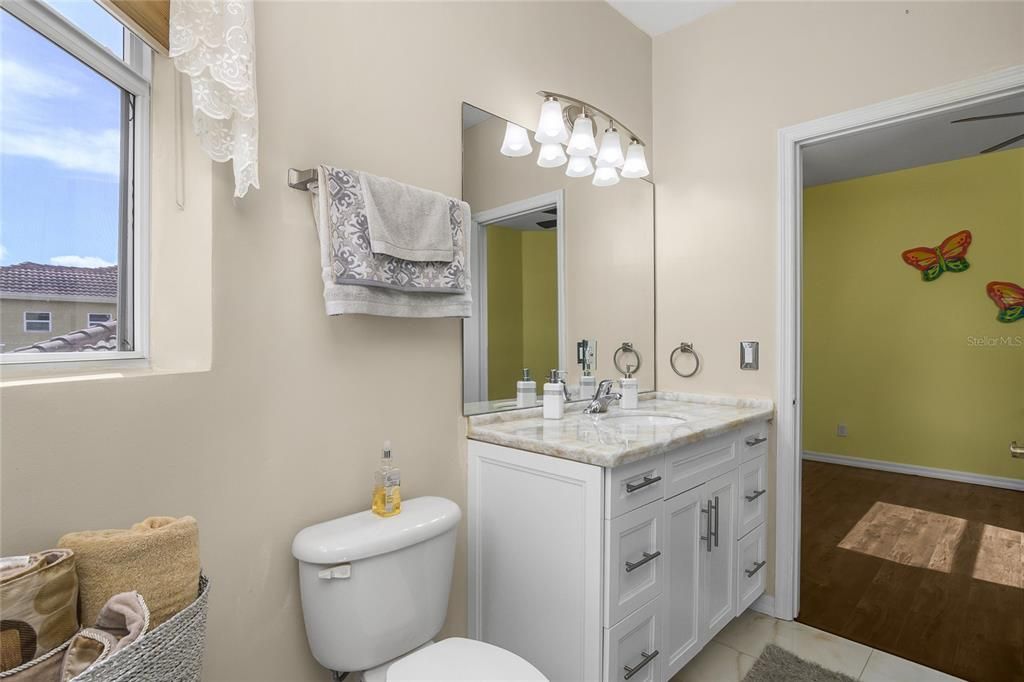 Active With Contract: $549,000 (6 beds, 4 baths, 3178 Square Feet)