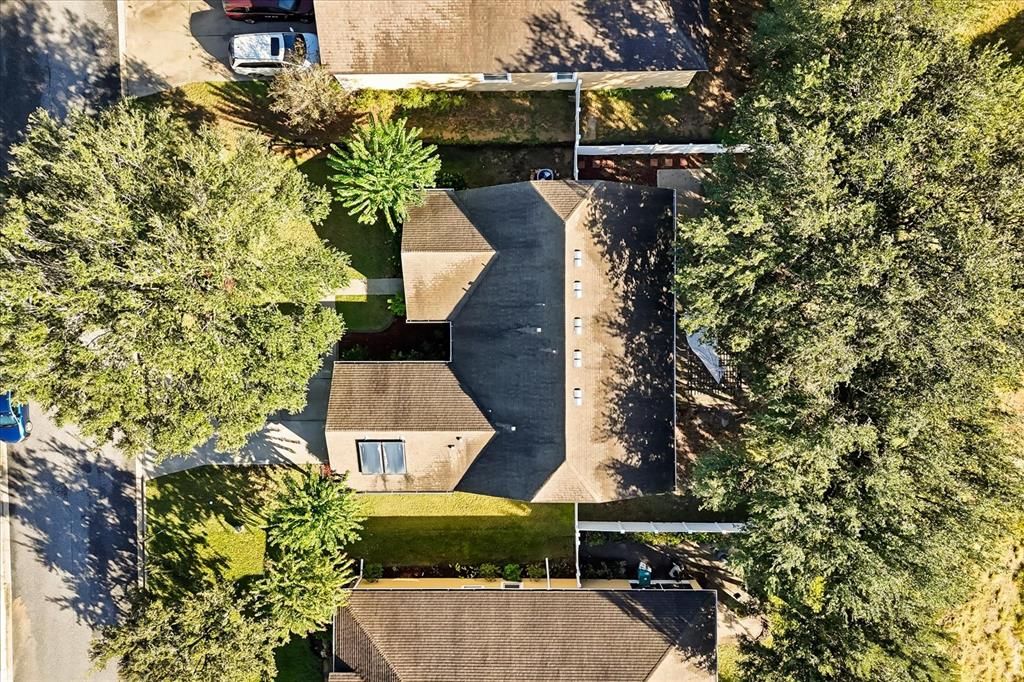 For Sale: $354,900 (3 beds, 2 baths, 2700 Square Feet)