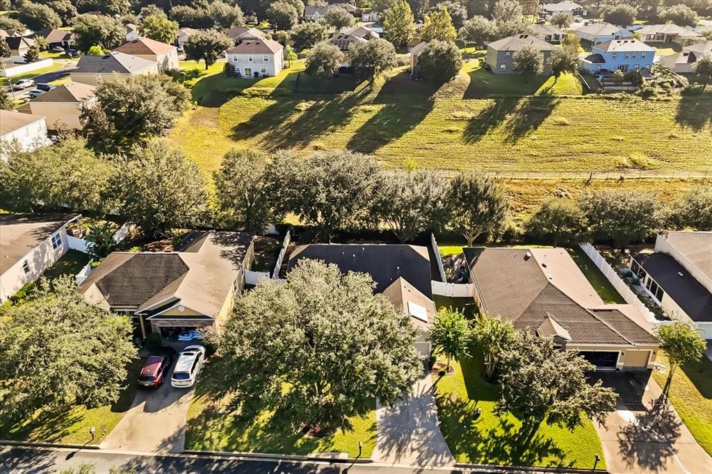 For Sale: $354,900 (3 beds, 2 baths, 2700 Square Feet)