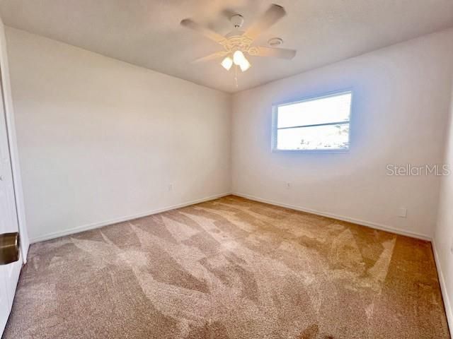 出租: $2,000 (3 贝兹, 2 浴室, 1306 平方英尺)