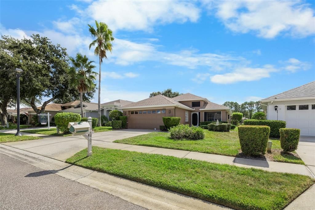 Active With Contract: $2,150 (3 beds, 2 baths, 1762 Square Feet)