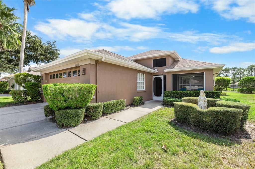 Active With Contract: $2,150 (3 beds, 2 baths, 1762 Square Feet)