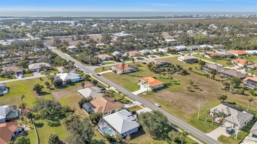 На продажу: $475,000 (3 спален, 2 ванн, 2120 Квадратных фут)