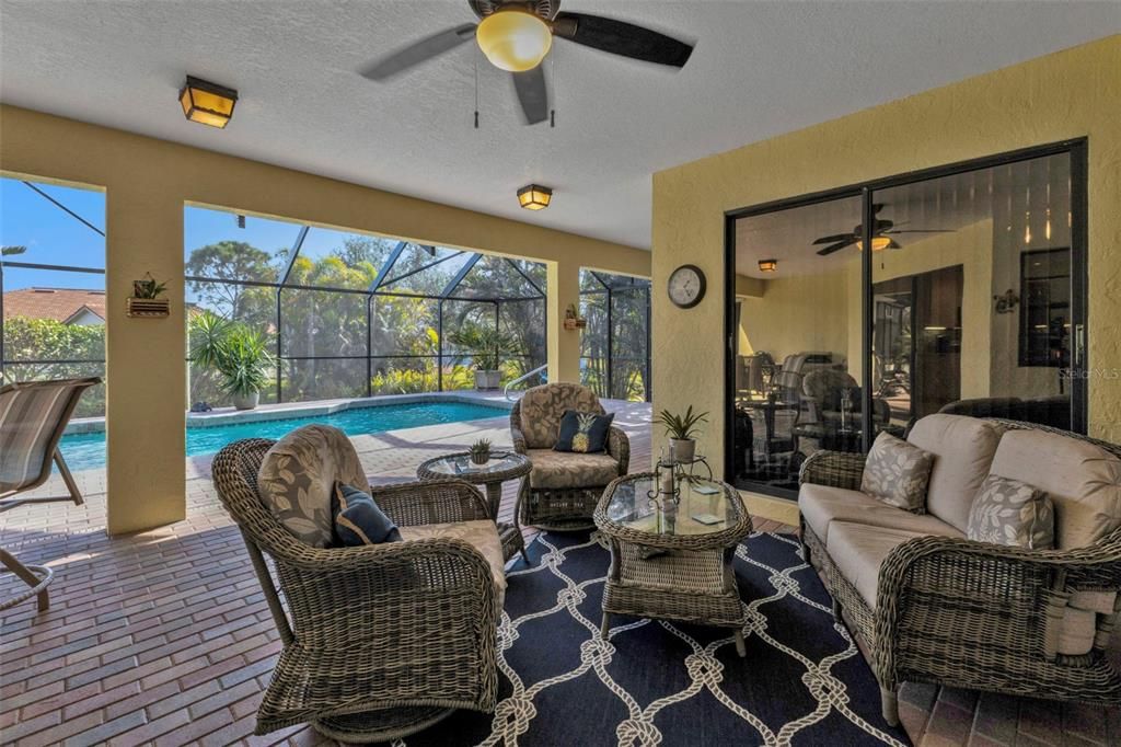 На продажу: $475,000 (3 спален, 2 ванн, 2120 Квадратных фут)