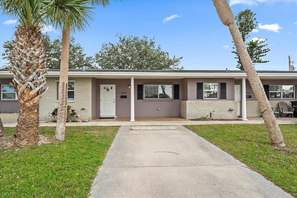 For Sale: $199,000 (2 beds, 1 baths, 1226 Square Feet)