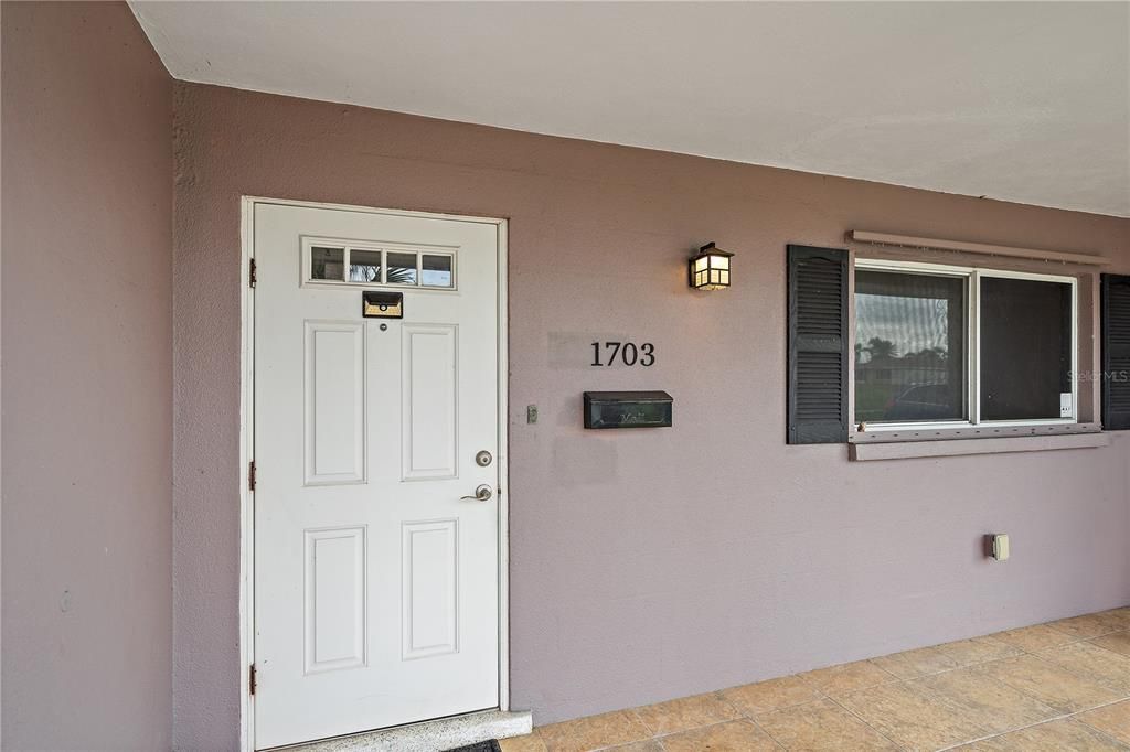 For Sale: $199,000 (2 beds, 1 baths, 1226 Square Feet)
