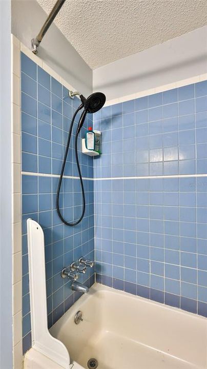 For Sale: $229,999 (3 beds, 1 baths, 1339 Square Feet)