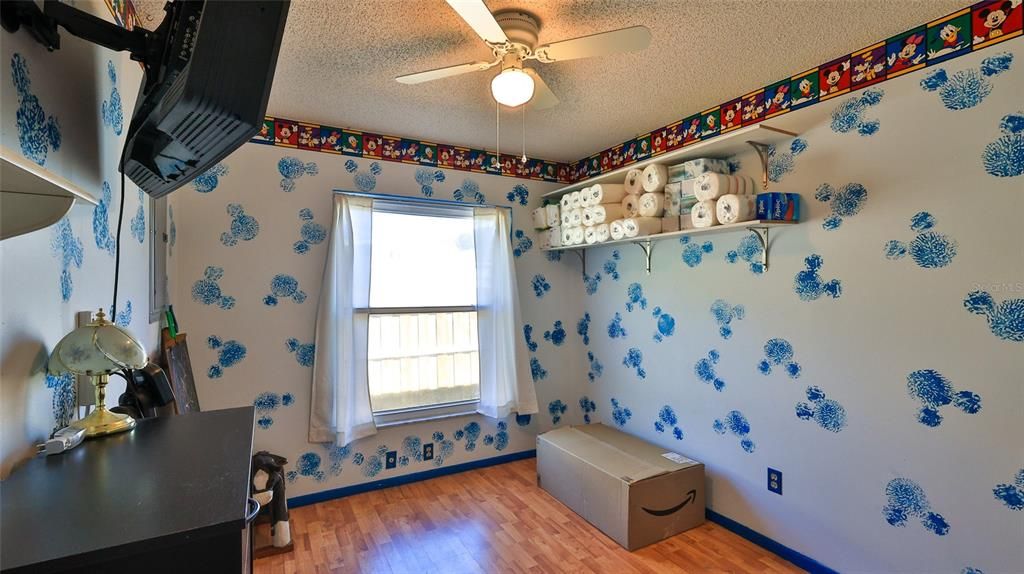 For Sale: $229,999 (3 beds, 1 baths, 1339 Square Feet)