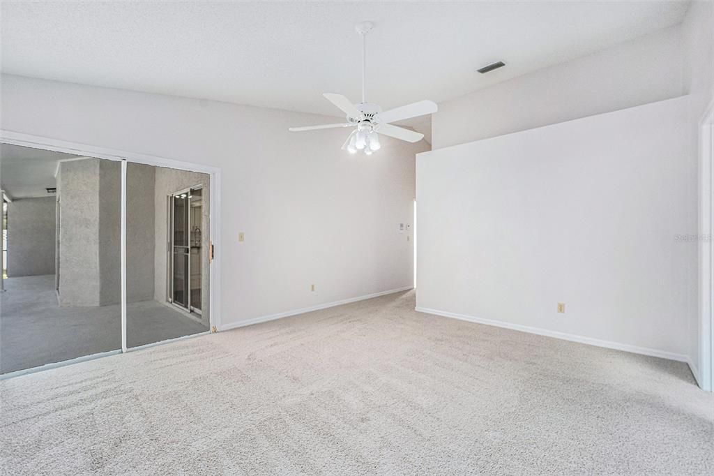 待售: $435,000 (3 贝兹, 2 浴室, 2366 平方英尺)