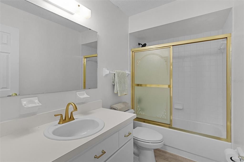 For Rent: $1,600 (2 beds, 2 baths, 1144 Square Feet)