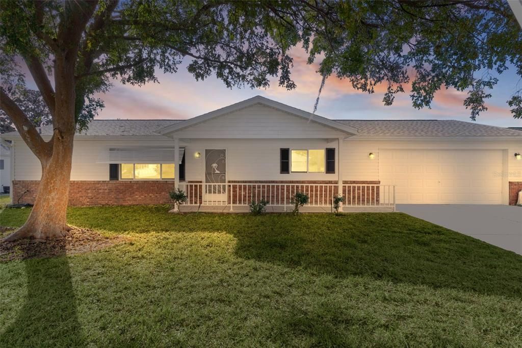 For Rent: $1,600 (2 beds, 2 baths, 1144 Square Feet)