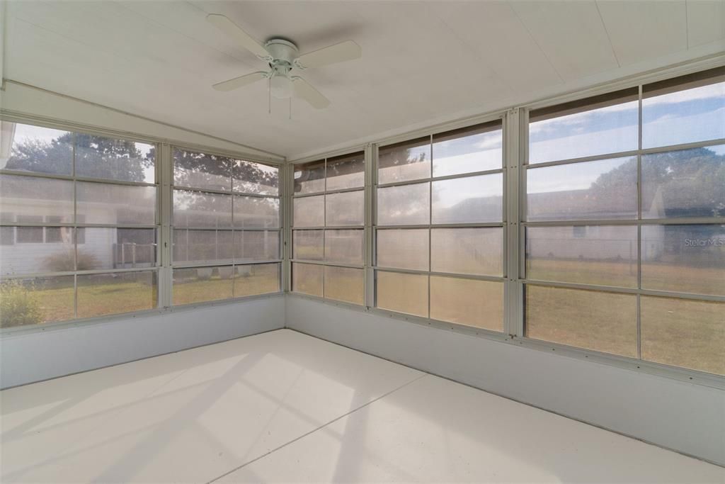 For Rent: $1,600 (2 beds, 2 baths, 1144 Square Feet)