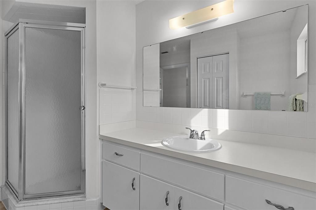 For Rent: $1,600 (2 beds, 2 baths, 1144 Square Feet)